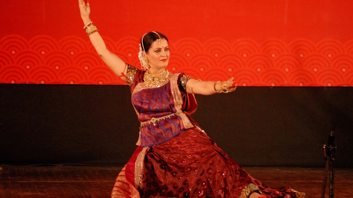 Understanding the 3 Major Kathak Gharanas: Lucknow, Jaipur, and Banaras Compared - Authentic Classical Arts